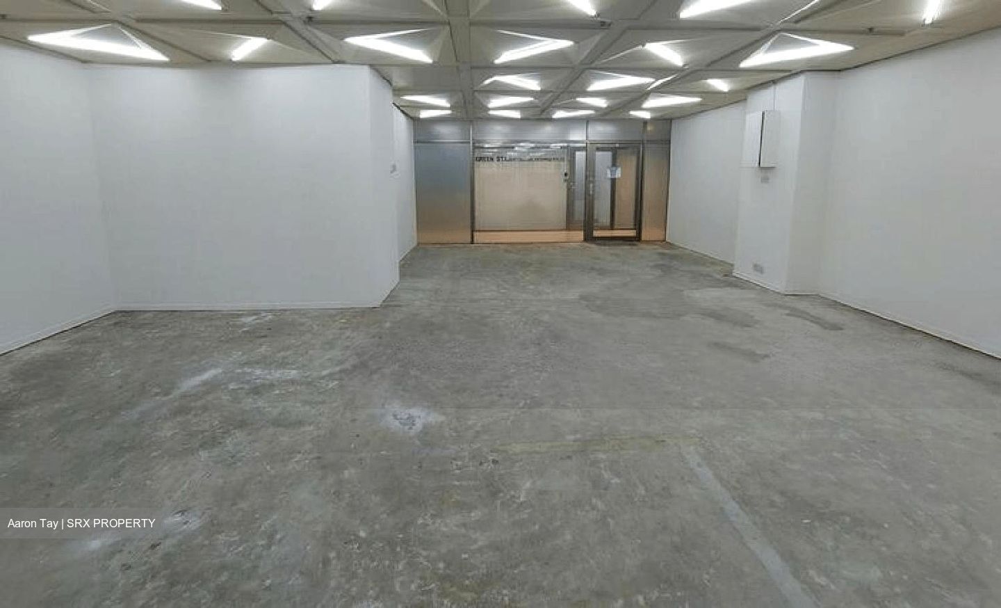 Peninsula Plaza (D6), Office #447412091